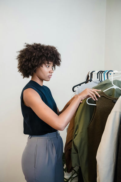 Wichtige Tipps für Frauen zum Bauen für eine klassische, langlebige Garderobe